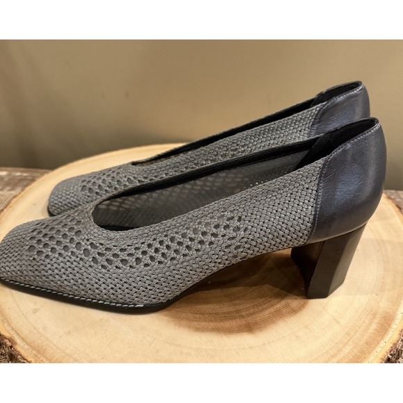 Stuart Weitzman Woven Mesh Point Block Heel Pumps Grey Silver Black Sz-8.5AA New - Picture 2 of 13